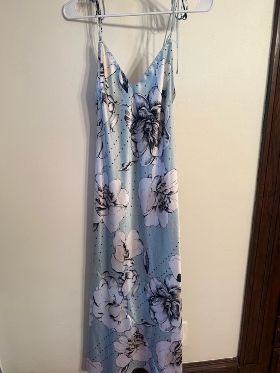 Victoria's Secret Dresses & Skirts - Victoria’s Secret Floral Slip Dress